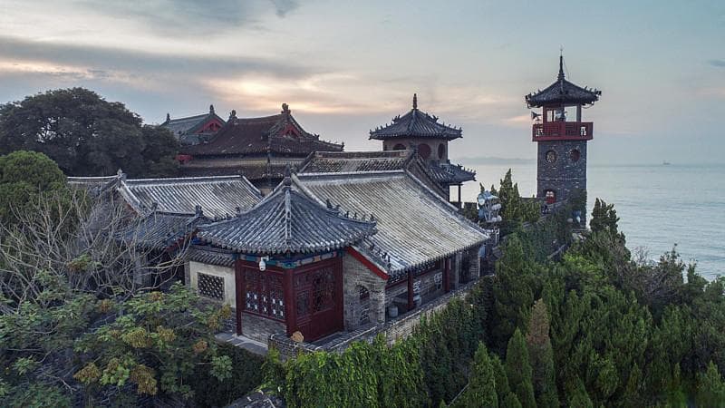 蓬莱阁与苏公祠：苏轼五日登州的政绩与诗文