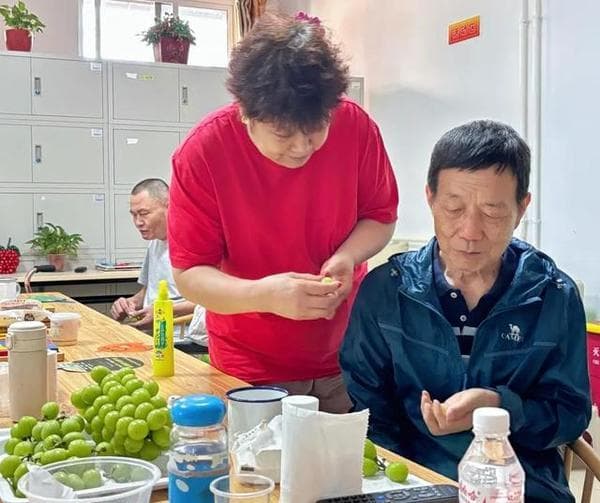 新职业涌现 养老服务规范性仍有待提升