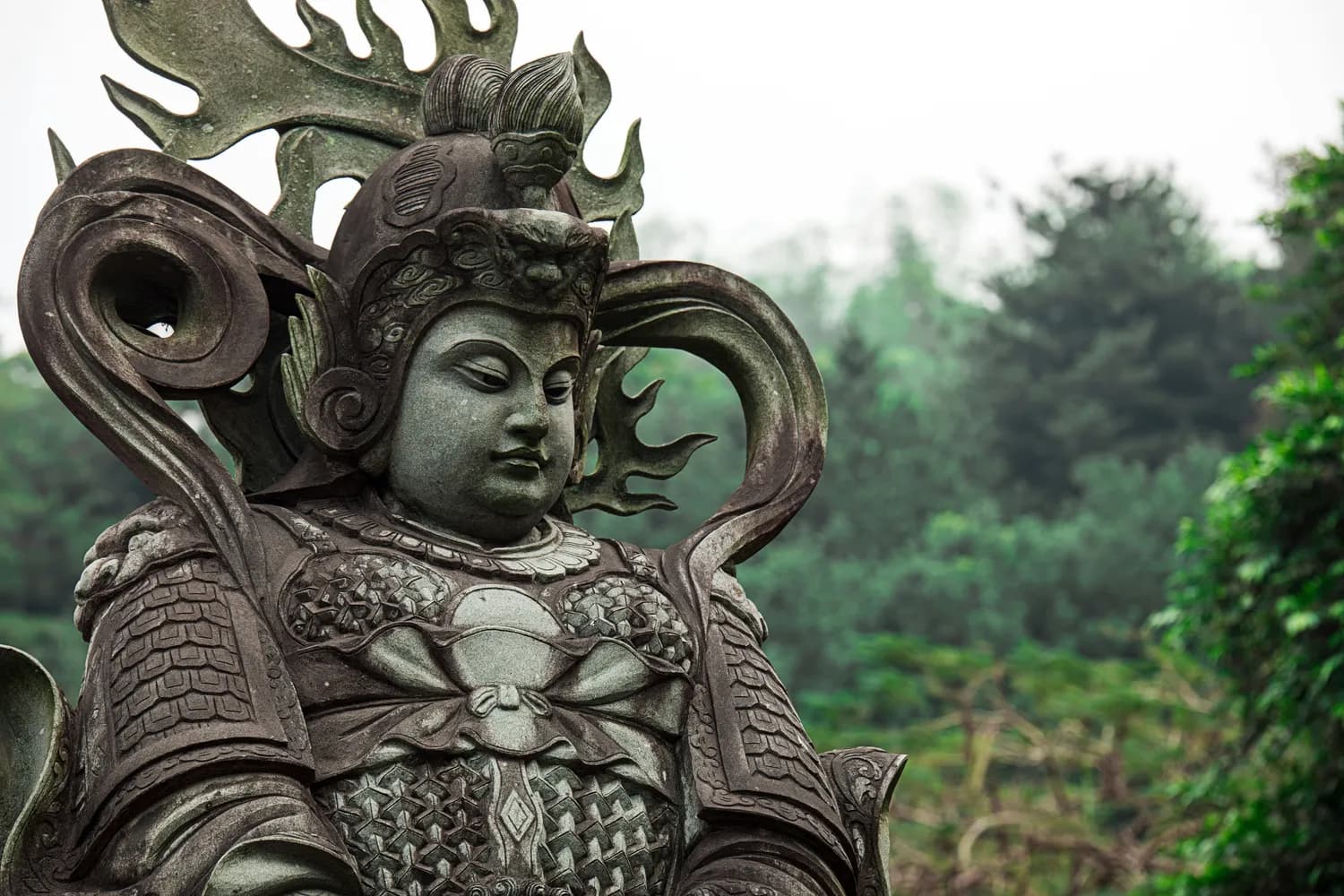 灵隐寺佛像建造技艺：千年匠心的传承与创新