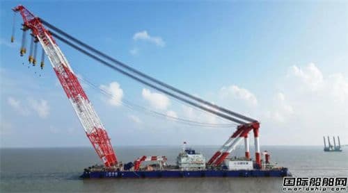 711所为国内最大变幅式起重船提供电力推进系统
