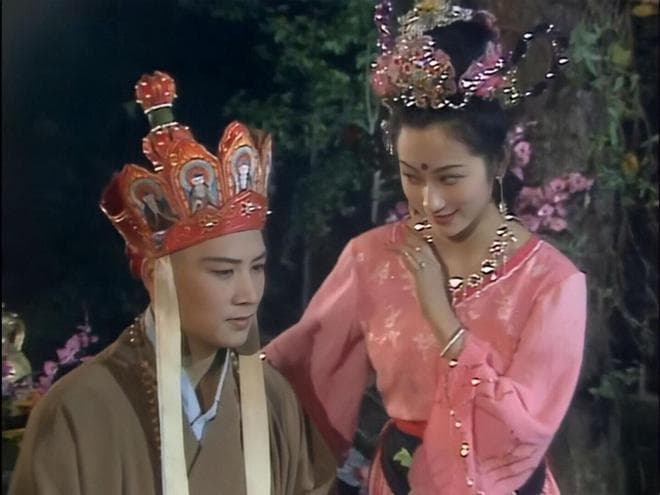 西游：金角、银角是人，为何母亲是九尾狐？看佛祖和孔雀精就懂了
