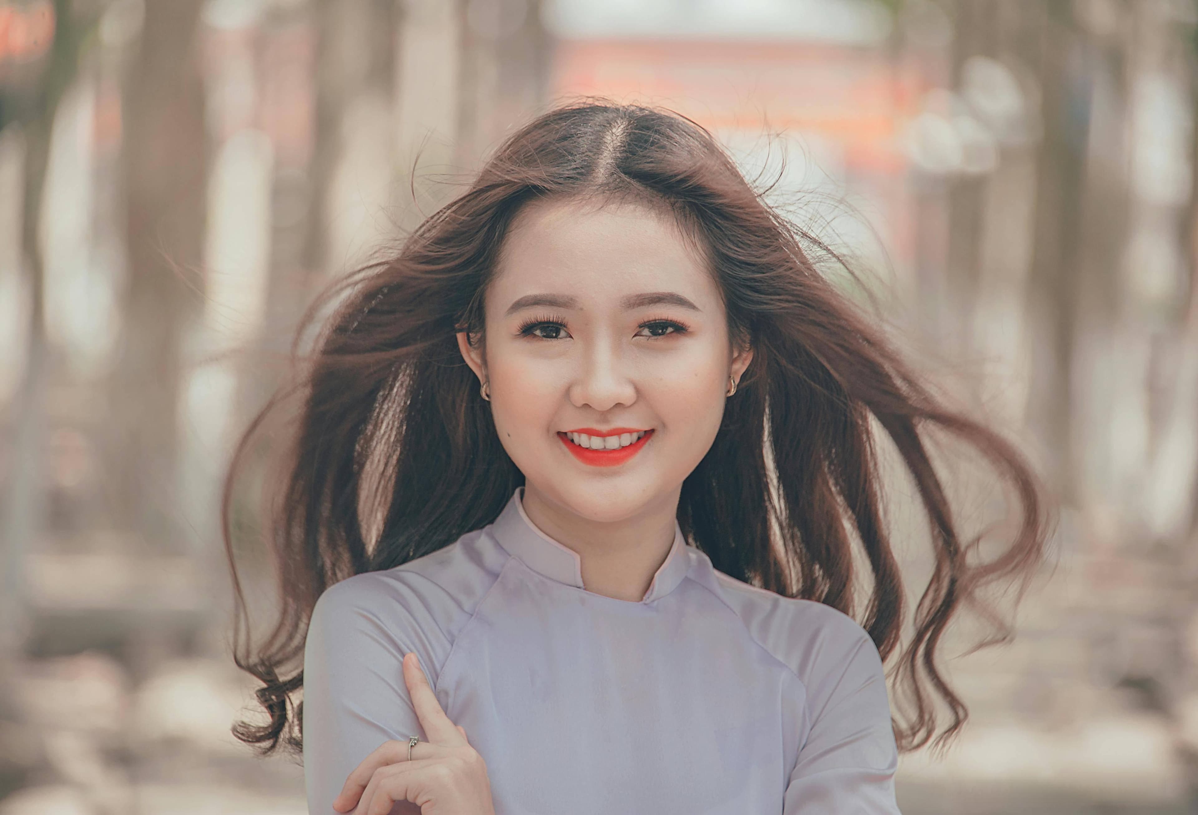 情感街访：家里人不同意你的恋爱，你会怎么办？
