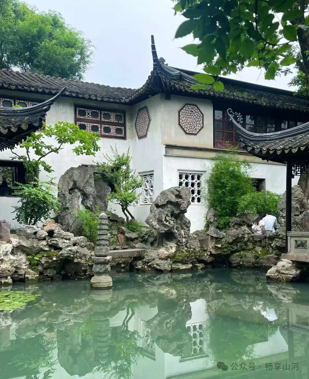 江苏八大景点：从古典园林到文化古镇的旅游指南