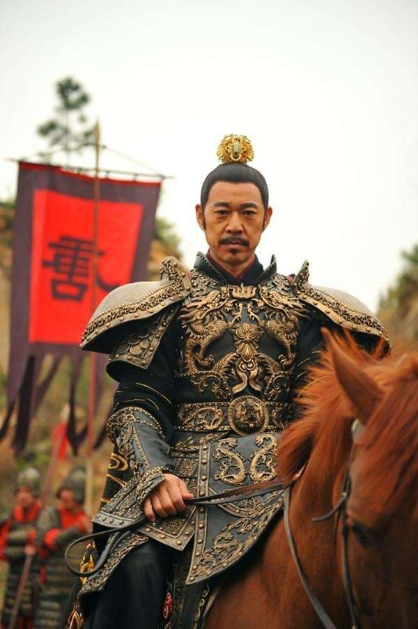 秦始皇嬴政汉武帝刘彻唐太宗李世民三人谁的能力最强？不是秦始皇