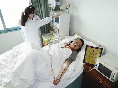 如何完成医保转诊的办理？这类办理流程有哪些要点？