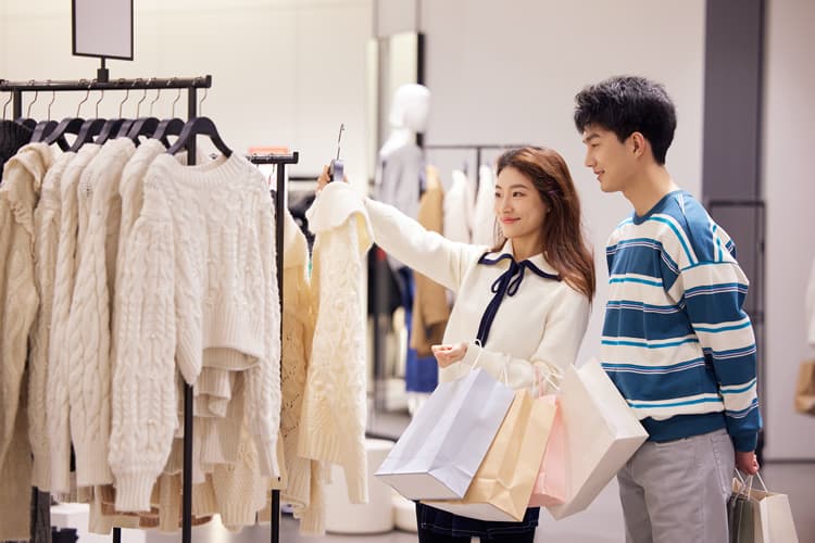 十件春季服装单品有哪些 春天不可缺少的服装单品推荐