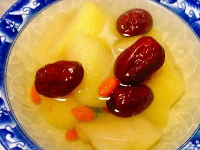 润肺止咳汤的4种做法，大人小孩都能喝，效果很好！