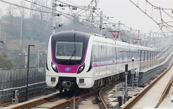 贵阳地铁S1线开通运营，贵安新区迈入轨道交通时代