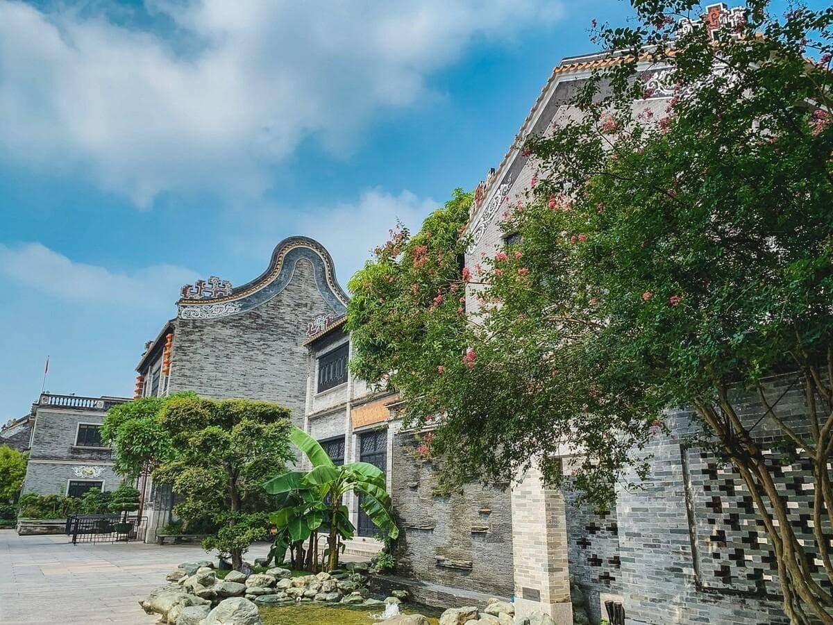 广州番禺沙湾古镇：岭南古建筑艺术之宫，广东音乐发源地