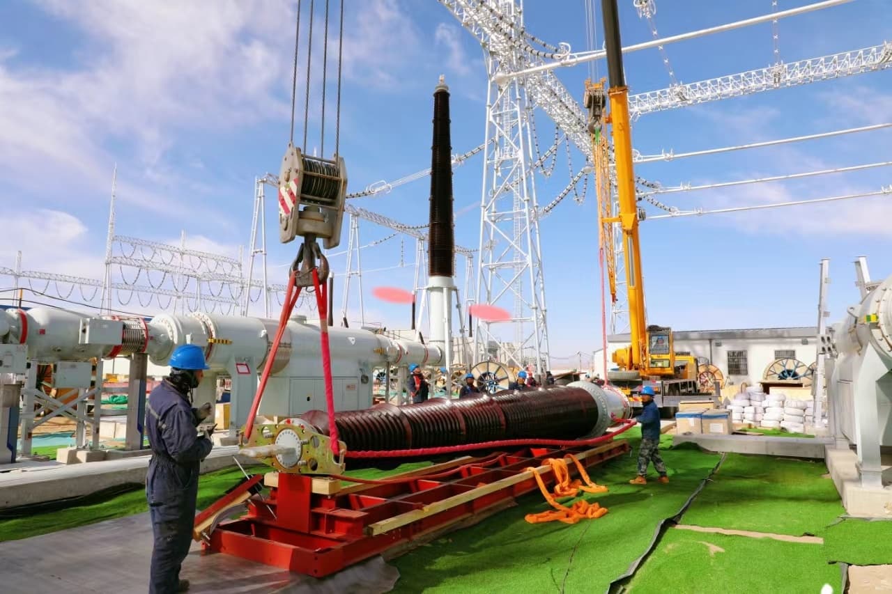 戈壁滩上建工程 数字化管理提质效