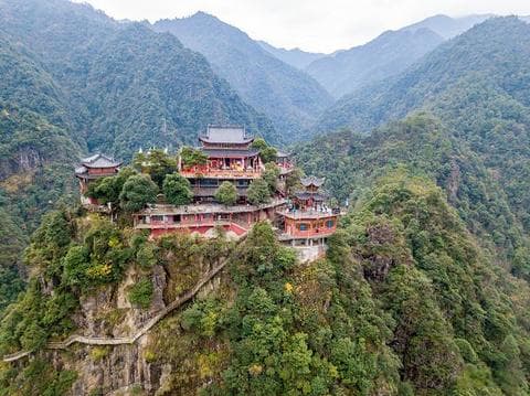 牛头山森林公园：自然与历史交融的生态乐园