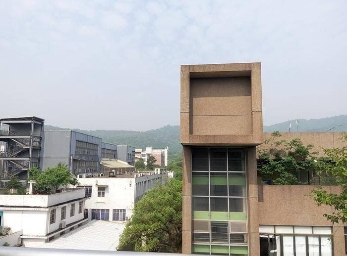 河西大学城 - 湖南长沙的文化之旅