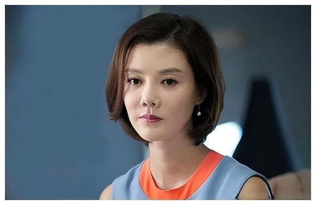 李兆会车晓离婚十年：一个重返演艺巅峰，一个跌落首富宝座