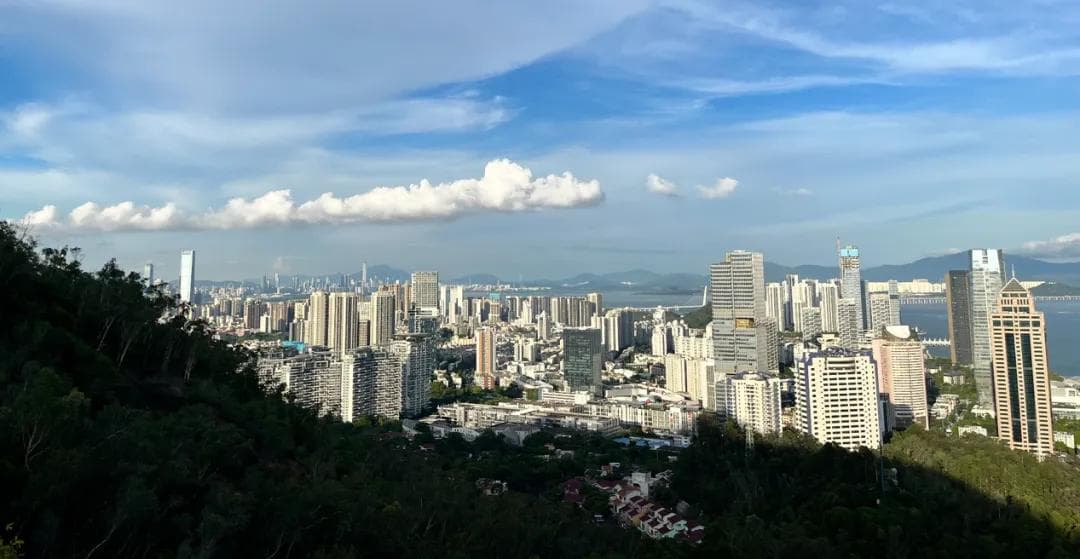 最牛豪宅卖出233亿，北上广深再无“豪宅税”，富豪们会继续扫货吗？