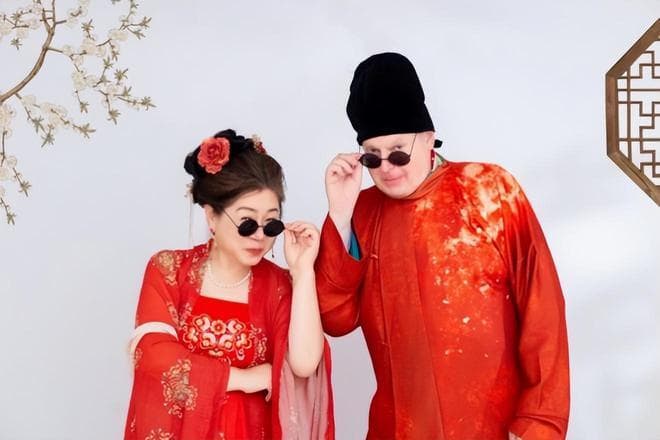 我，53岁，与瑞典人网恋，见面2次就被浪漫求婚，现在很幸福