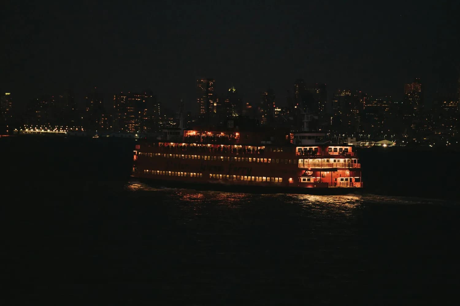 重庆夜景打卡圣地，不容错过的绝美路线