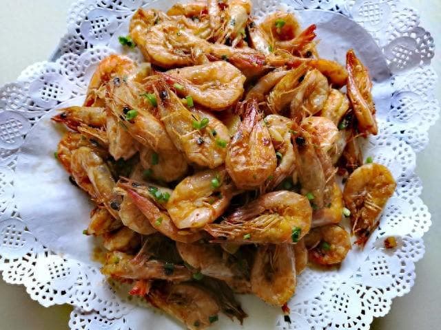 饭店级椒盐虾制作秘诀：从选材到调味的完整攻略