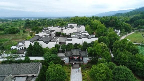 潜口民宅：跨越朝代的徽派民居博物馆