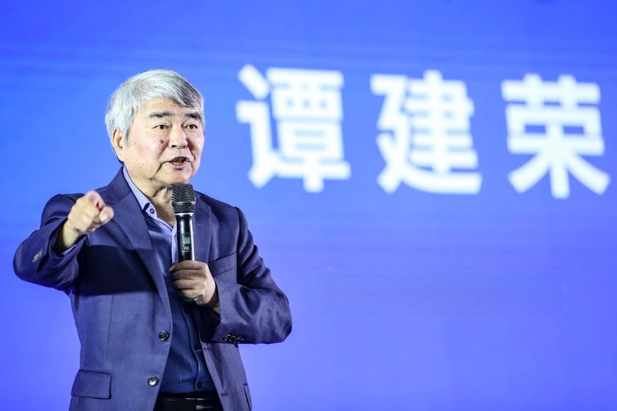 院士和行业大咖齐聚东莞，探讨智能机器人“未来”
