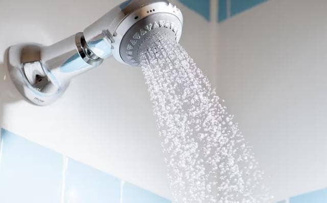 洗澡的 “水温” 到底该多高？高于这个温度，皮肤、血管都遭难