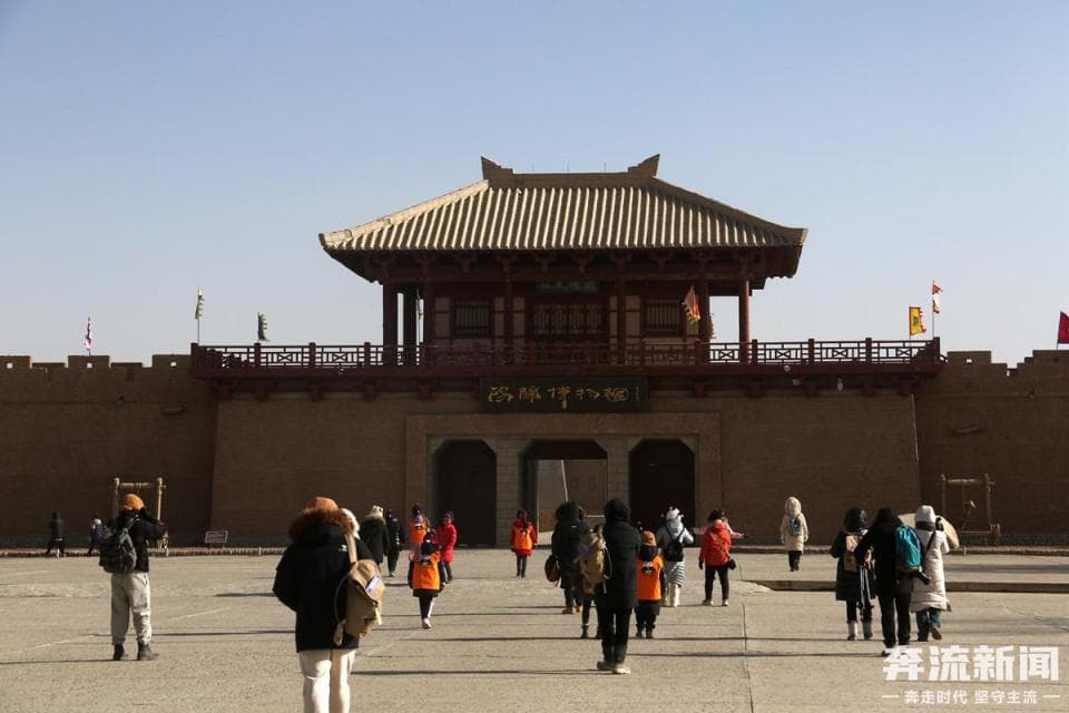 阳关的古与今：从千年古关到文化旅游胜地