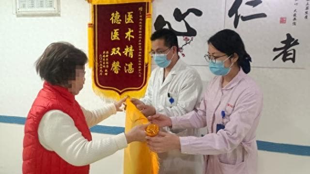 广场舞竟然跳出“腰突症”？医学专家提醒这些动作须当心！