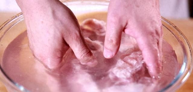 焯水：肉类口感与味道的双重提升！