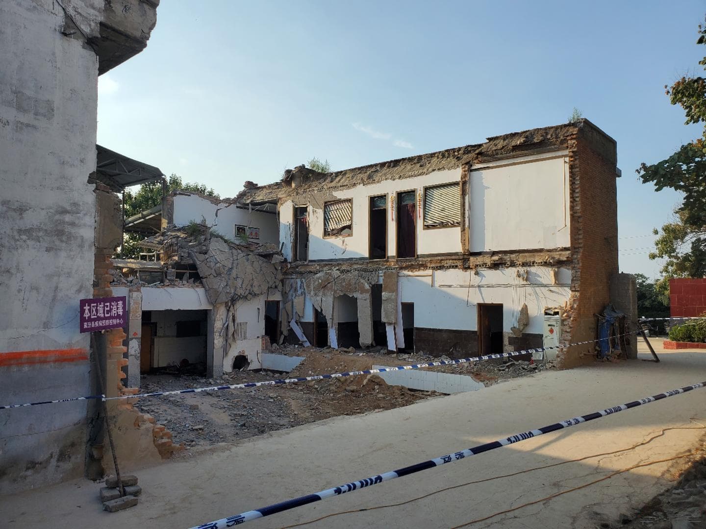 山西饭店坍塌事故背后：农村自建房存监管漏洞，山西住建厅称没有相关地方性条例