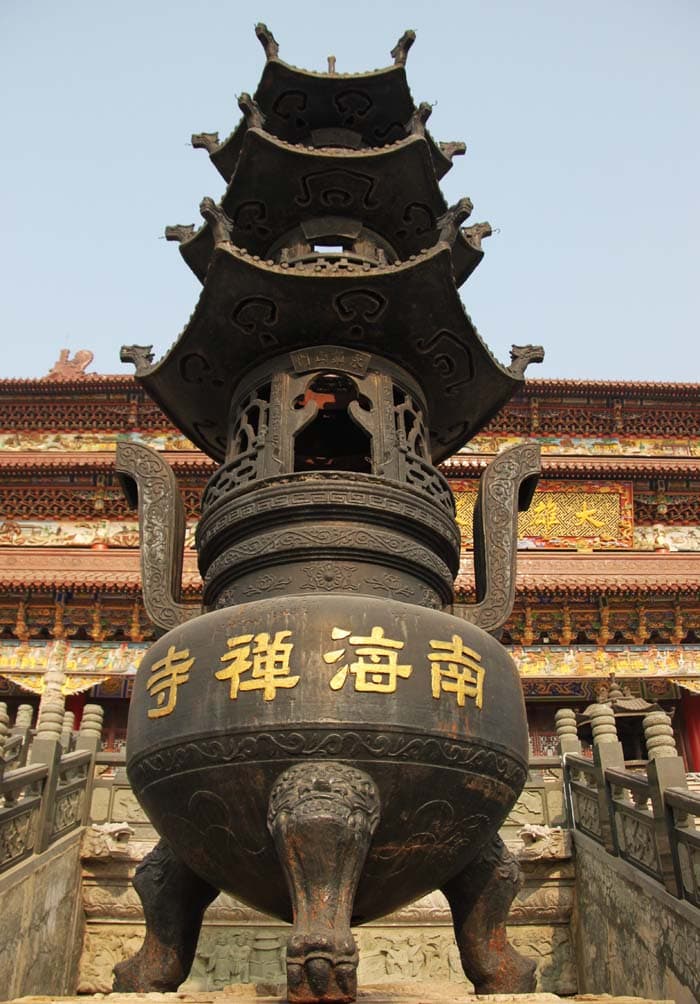 南海禅寺：亚洲最大佛教寺院的建筑艺术与文化传承