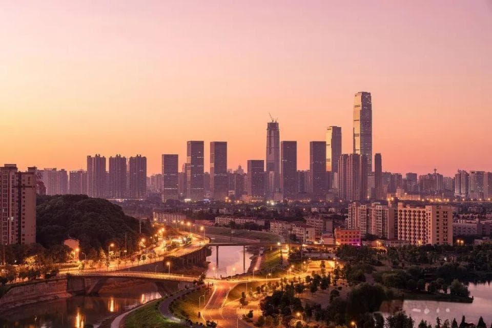 湖南长沙是几线城市？新一线城市全解析，为何这座城市如此吸引人