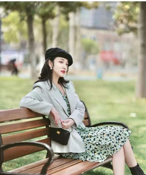 身高165的女生穿什么衣服好看？9套实用搭配示范