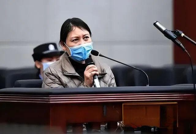 劳荣枝庭审爆雷，《红蜘蛛》再掀热议