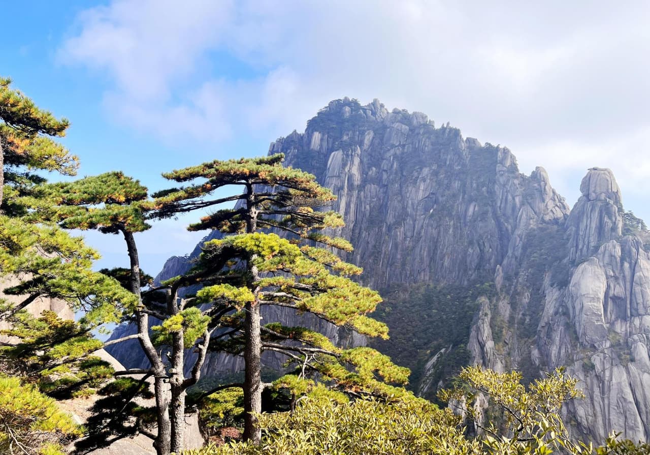 时隔65个月，黄山天都峰重新对外开放