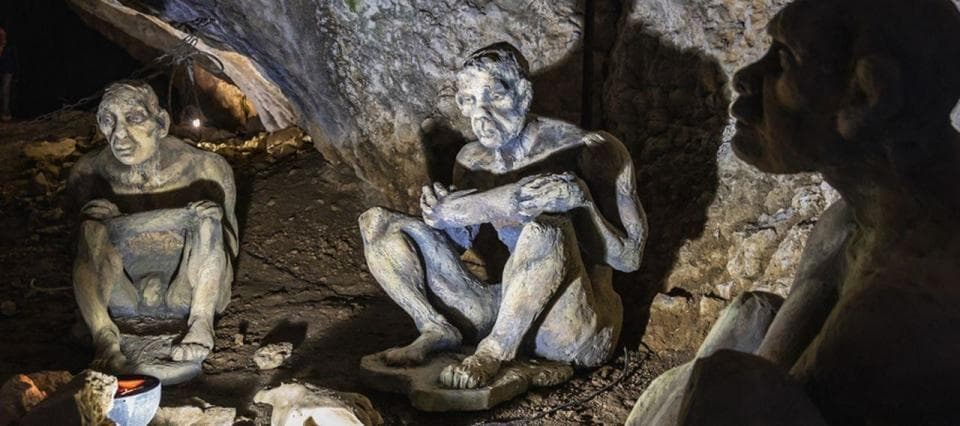 最新研究：4.5万年前尼安德特人与现代人两次基因交流