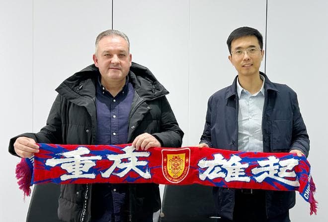 重庆铜梁龙引进国安老将李平任总经理，同时官宣萨尔瓦多为新帅