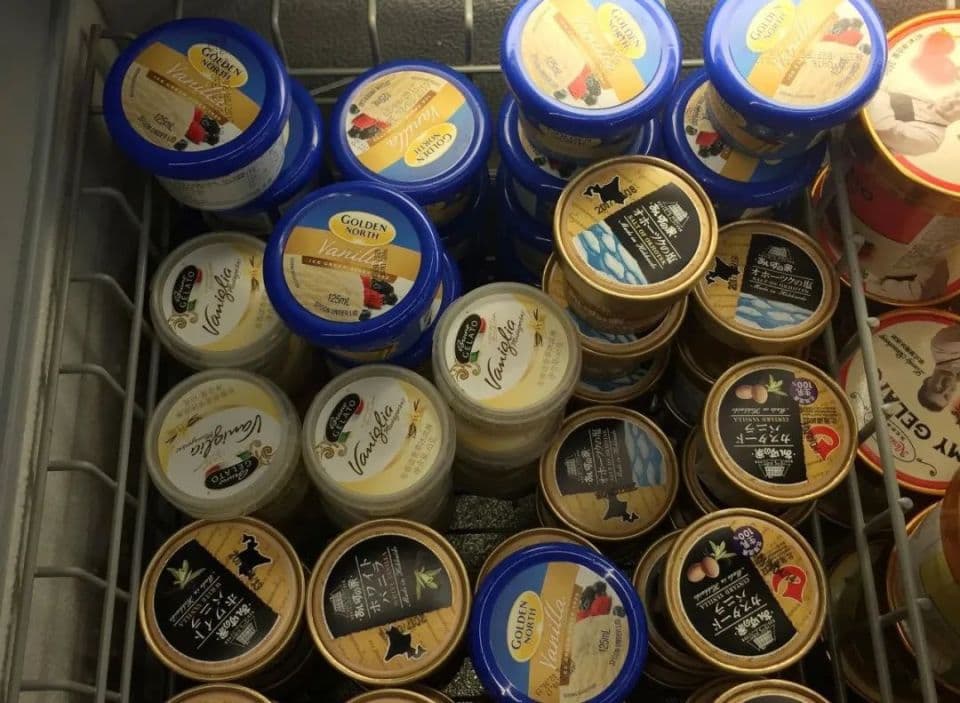 你遇到过吗？一口冰淇淋，剧烈头痛“脑结冰”！医生紧急提醒