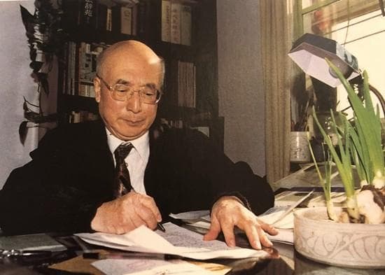 安志敏：中国田野考古的领军人物