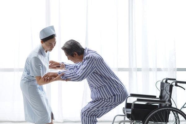 脑梗后肌张力高怎么办