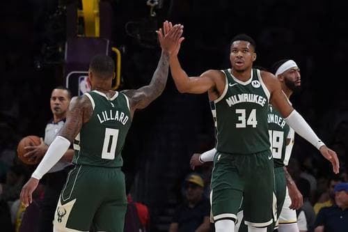 🏀雄鹿vs篮网前瞻：篮网阵容动荡&伤兵满营，雄鹿主场冲击两连胜
