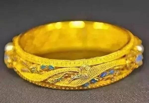 “盛世古董，乱世黄金”——年代并不是决定收藏价值的唯一条件