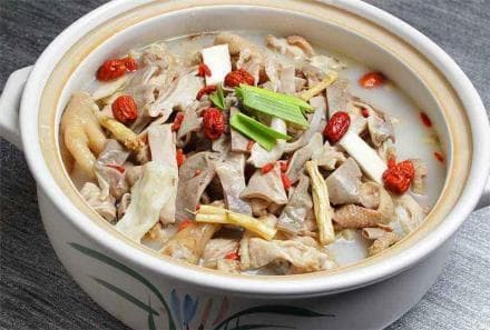 猪肚包鸡：广东传统名菜的制作工艺与营养价值