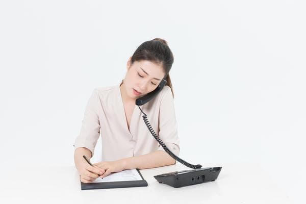识别诈骗电话的特征：专家分享防骗技巧