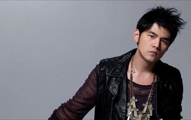新生代歌手，谁能扛起华语乐坛的未来？周深&华晨宇？