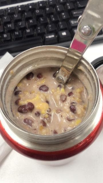 焖烧杯红豆牛奶红薯钢切燕麦粥