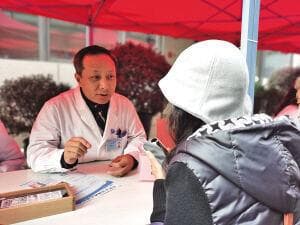 省一院睡眠医学科主任医师吕云辉：睡觉不仅要睡够 还要睡得有规律