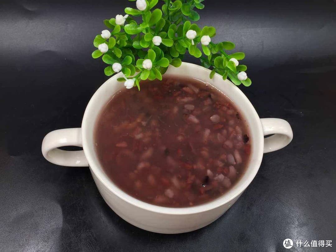 紫米粥的制作方法及功效解读
