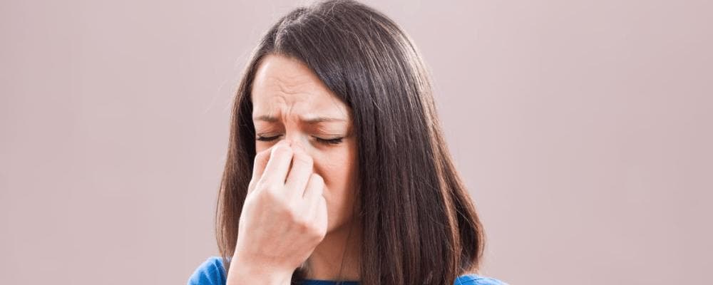 鼻头总是爱出油，怎么办？别急！教你几个方法保持鼻头干爽~