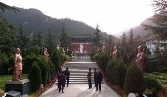 历代武庙供奉姜子牙，为何明清时期关羽变成了“武圣”？