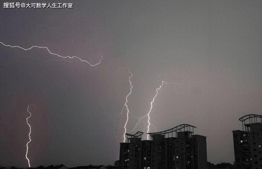 雷电是如何形成的？