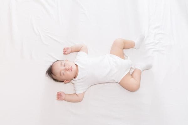 【婴幼童保健手册】婴幼儿护理应注意哪些问题 儿童保健知识